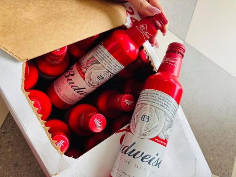 VAB Nhận Sản Xuất Chai Nhôm Theo Thiết Kế Tương Tự Budweiser